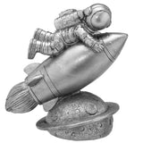 Escultura Astronauta Foguete Decorativo Cromado 14cm - Ela Decora